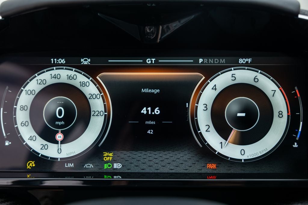 2026 Aston Martin Vanquish V12