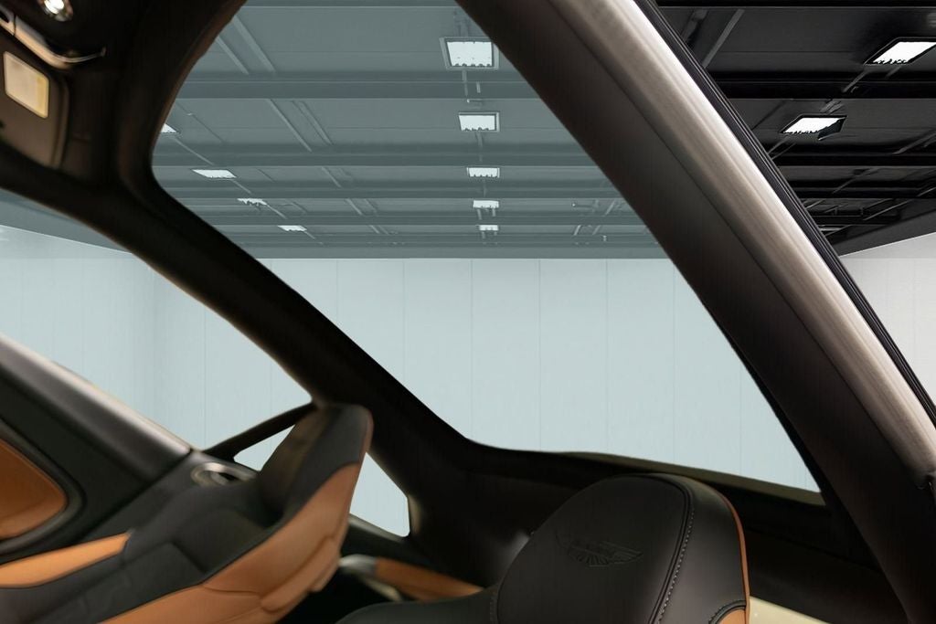 2025 Aston Martin Vanquish V12