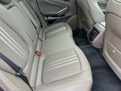 2026 Aston Martin DBX 707