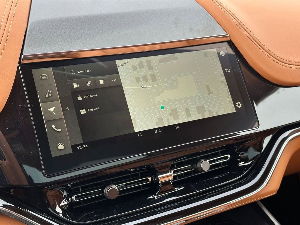 2026 Aston Martin DBX 707