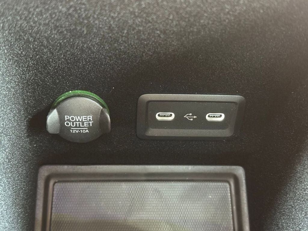 2026 Aston Martin DBX 707