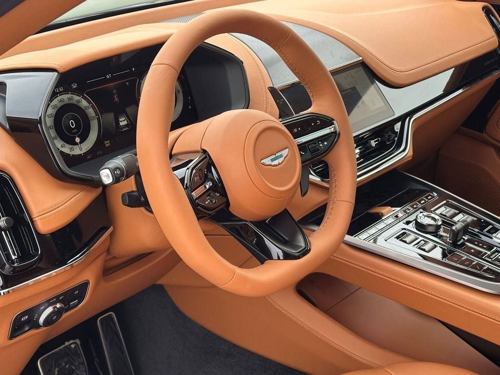 2026 Aston Martin DBX 707