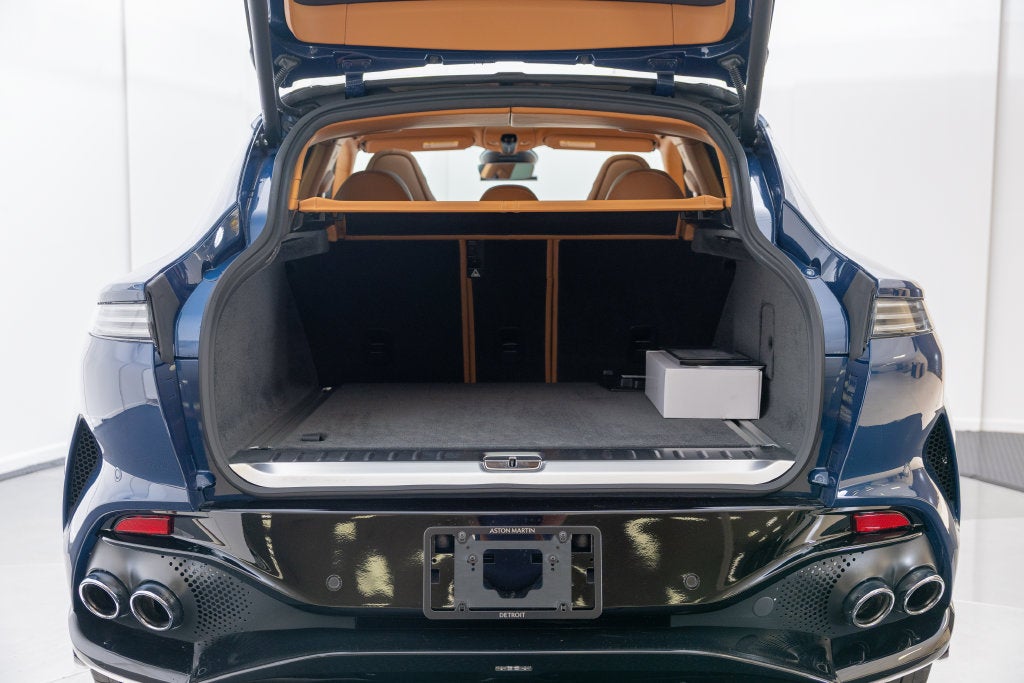 2026 Aston Martin DBX 707
