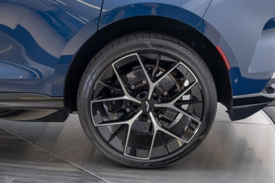 2026 Aston Martin DBX 707