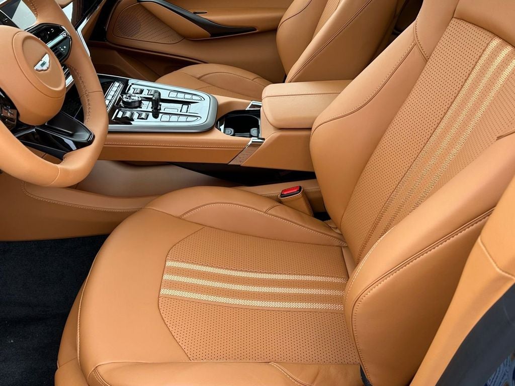 2026 Aston Martin DBX 707