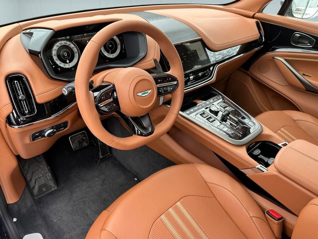 2026 Aston Martin DBX 707