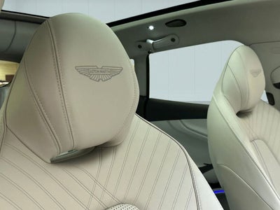 2025 Aston Martin DBX 707