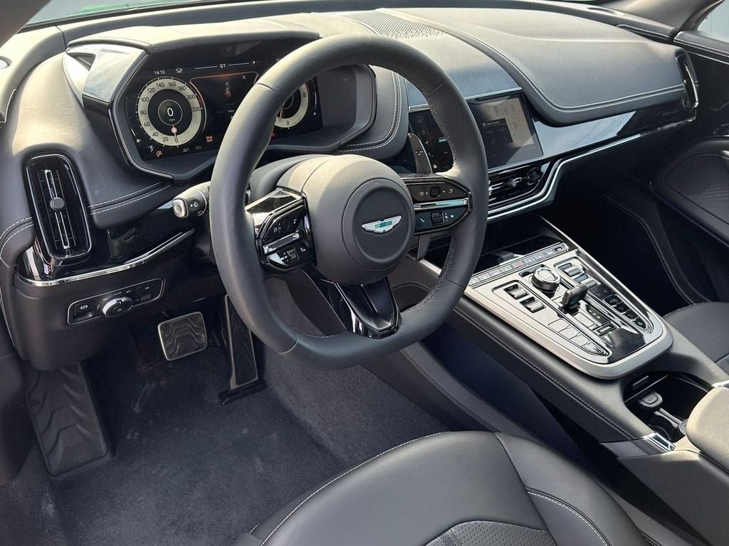 2026 Aston Martin DBX 707