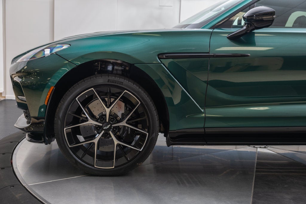 2026 Aston Martin DBX 707