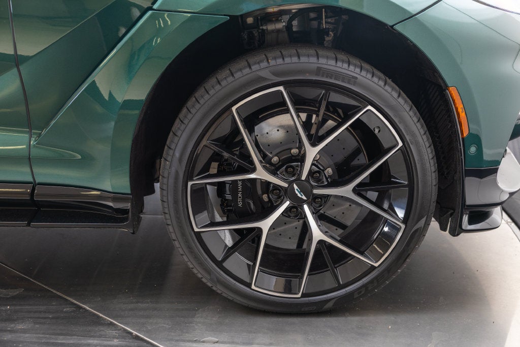2026 Aston Martin DBX 707