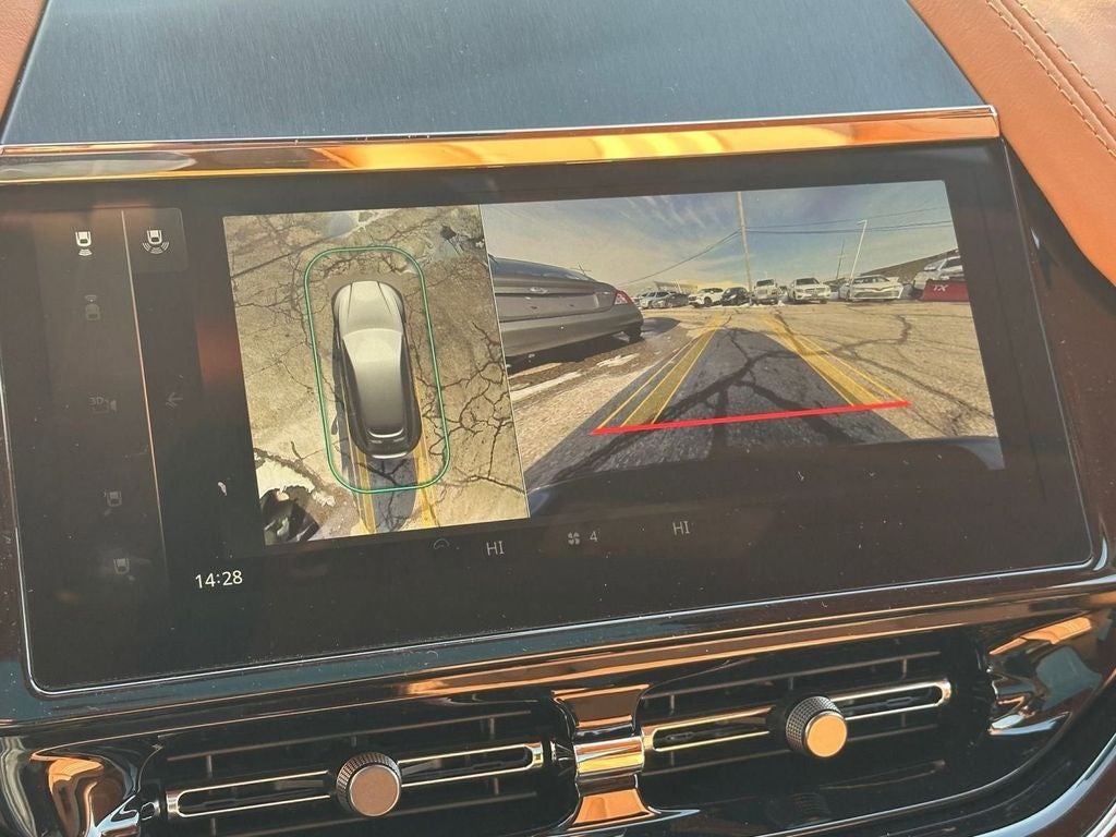 2026 Aston Martin DBX 707