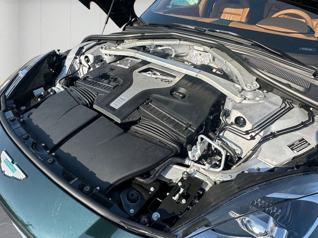 2026 Aston Martin DBX 707