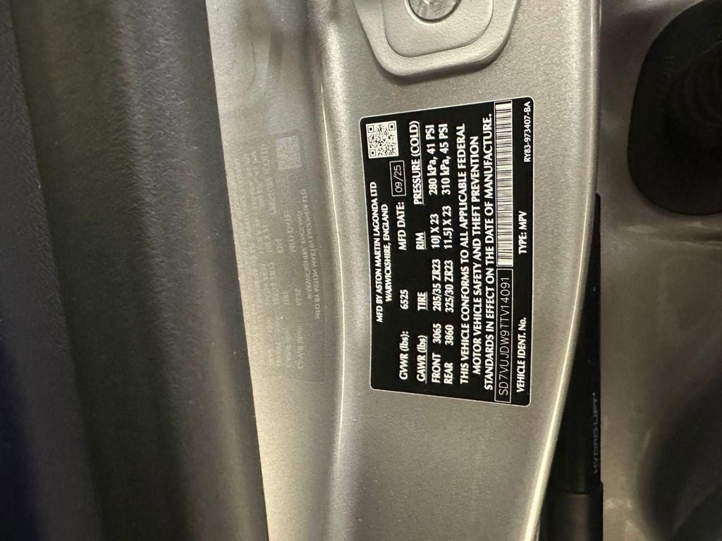 2026 Aston Martin DBX 707