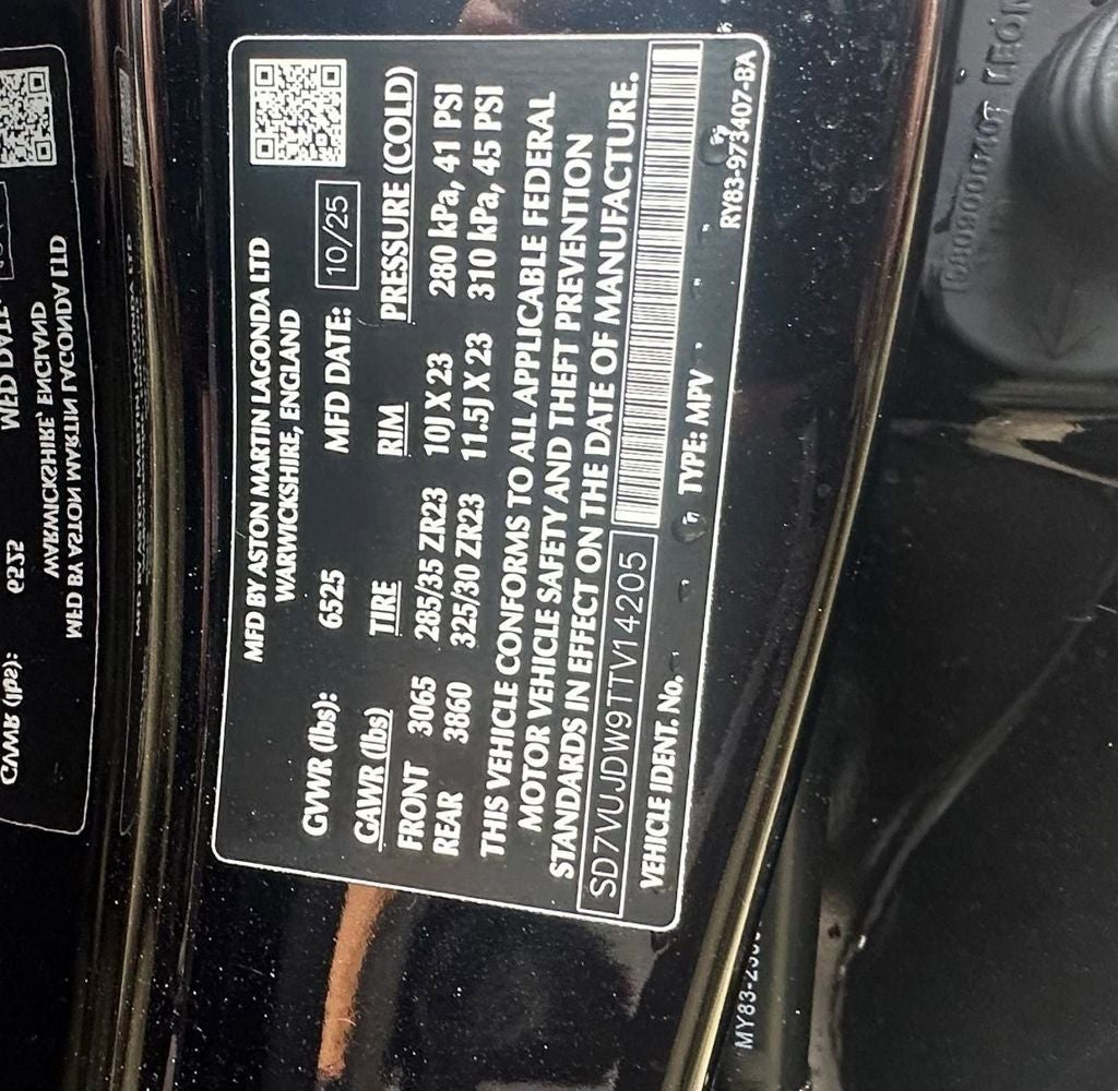 2026 Aston Martin DBX 707