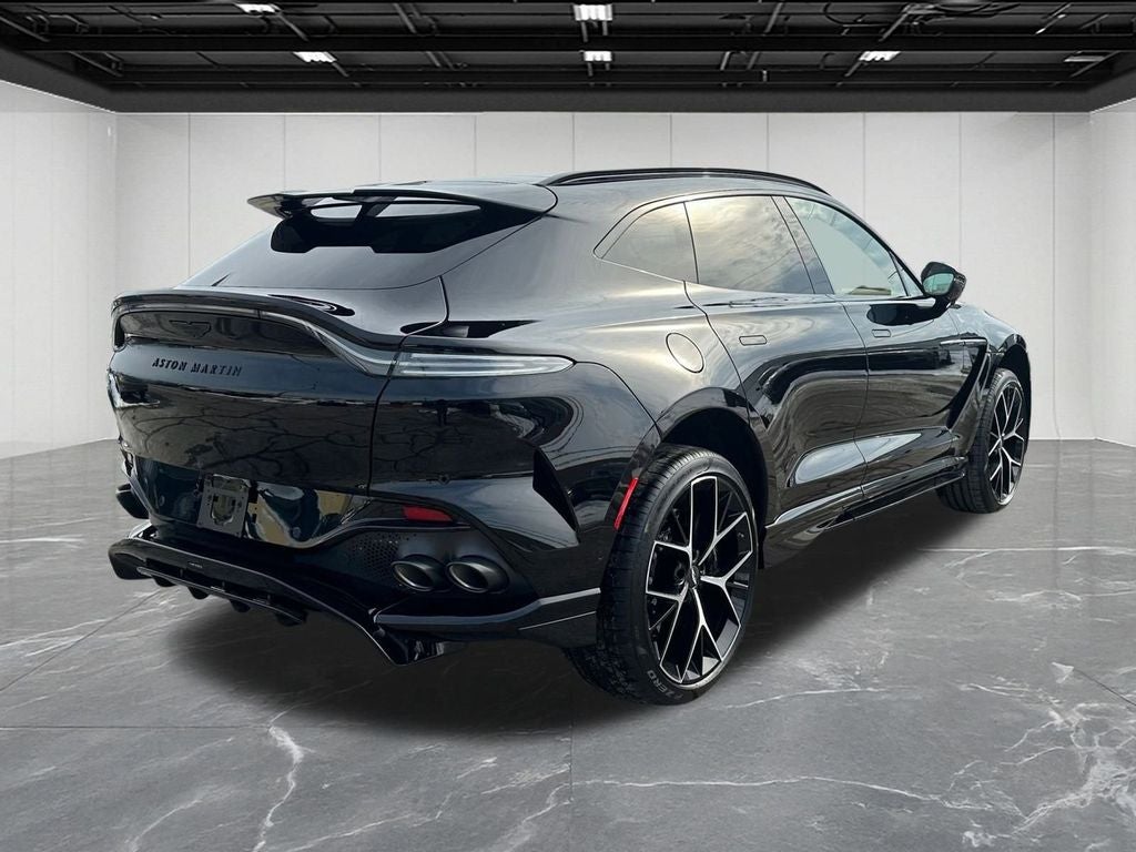 2026 Aston Martin DBX 707