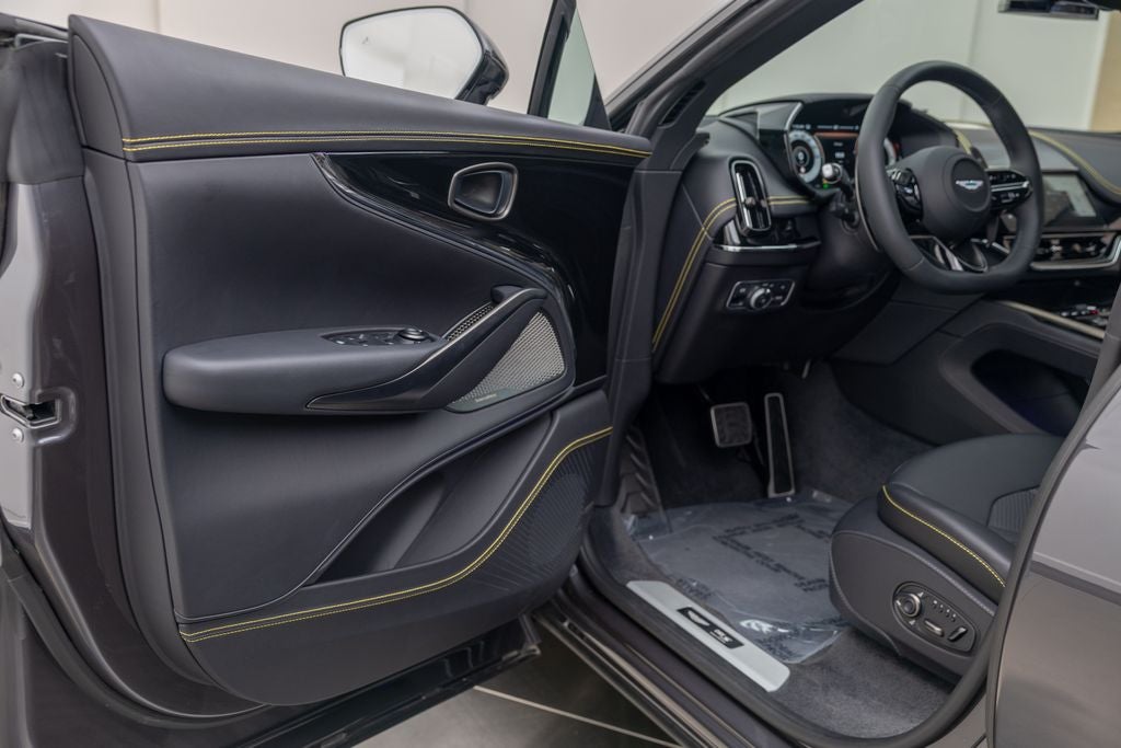 2026 Aston Martin DBX S