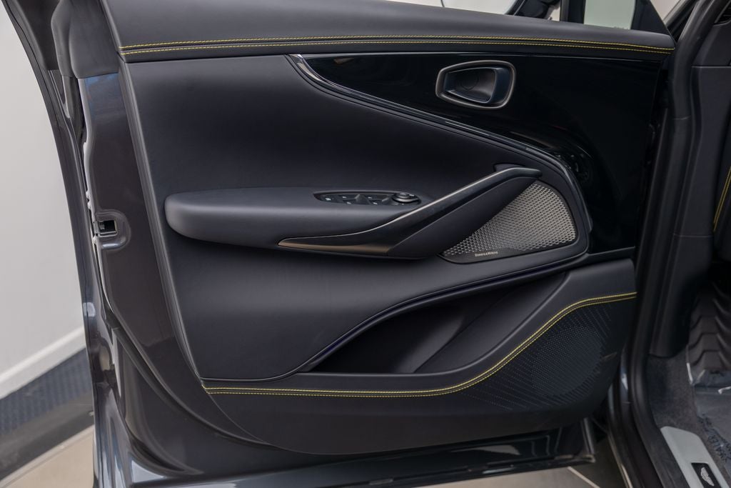 2026 Aston Martin DBX S