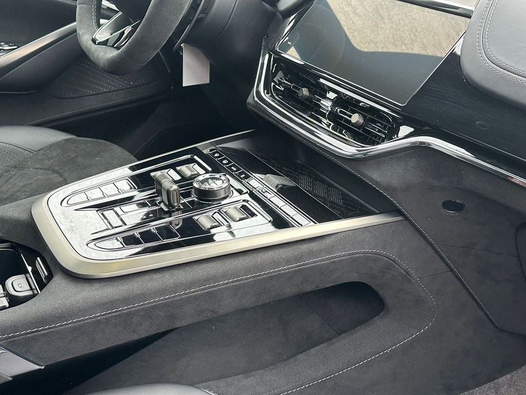 2026 Aston Martin DBX S