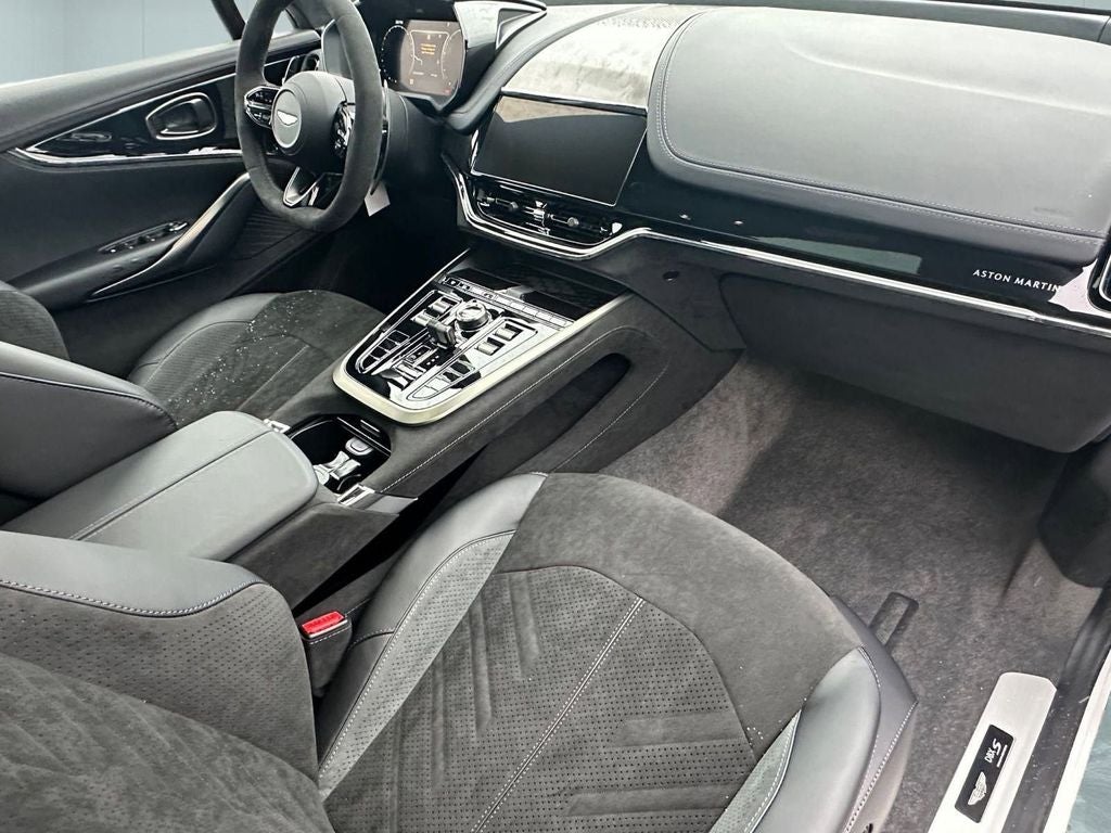 2026 Aston Martin DBX S