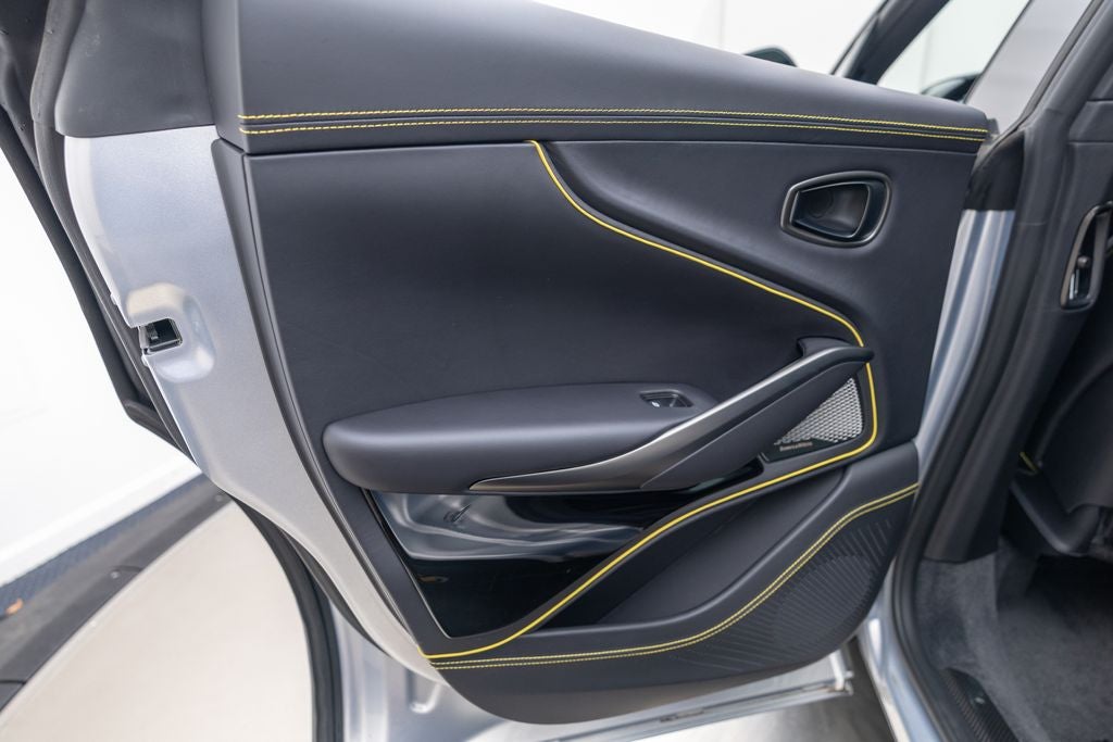 2026 Aston Martin DBX S