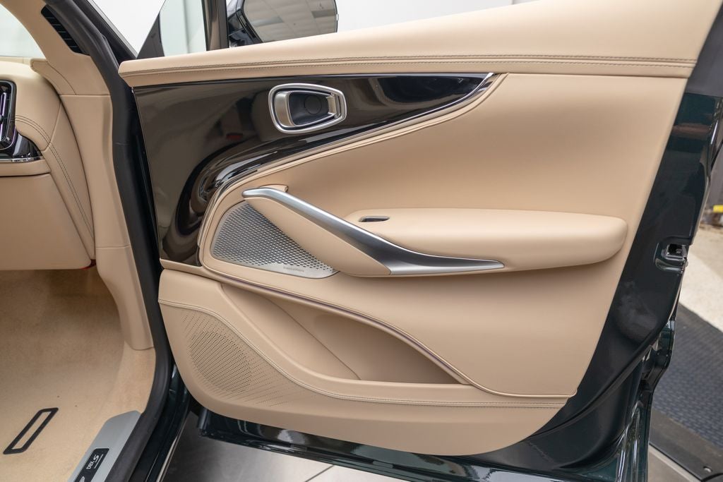 2026 Aston Martin DBX S