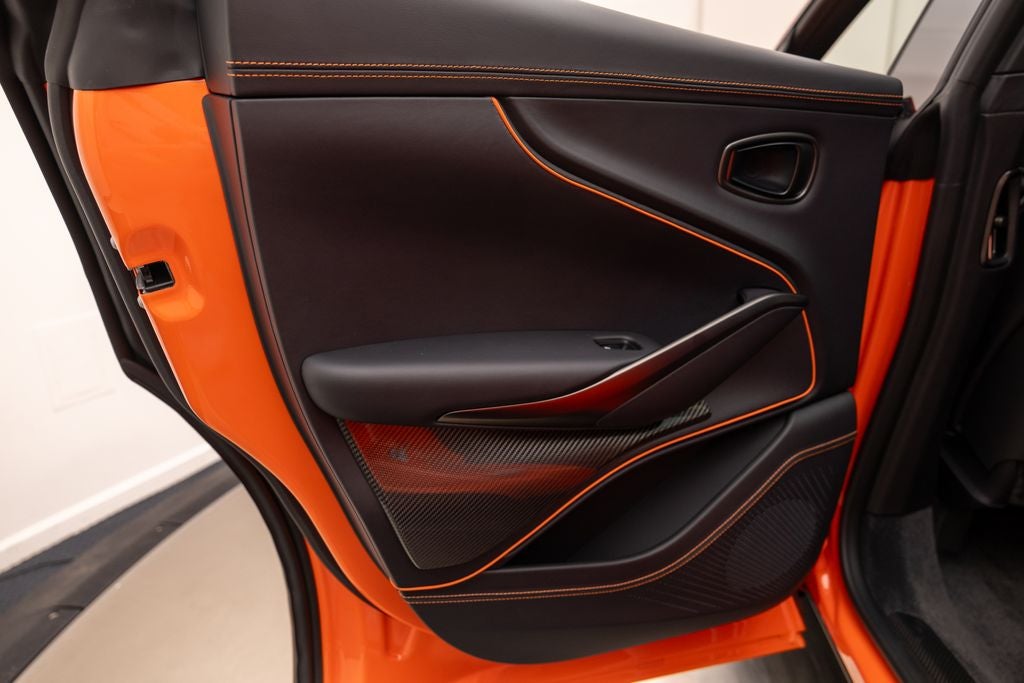 2026 Aston Martin DBX S