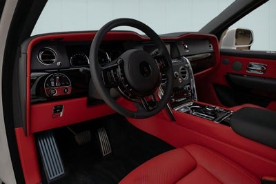 2023 Rolls-Royce Cullinan Base