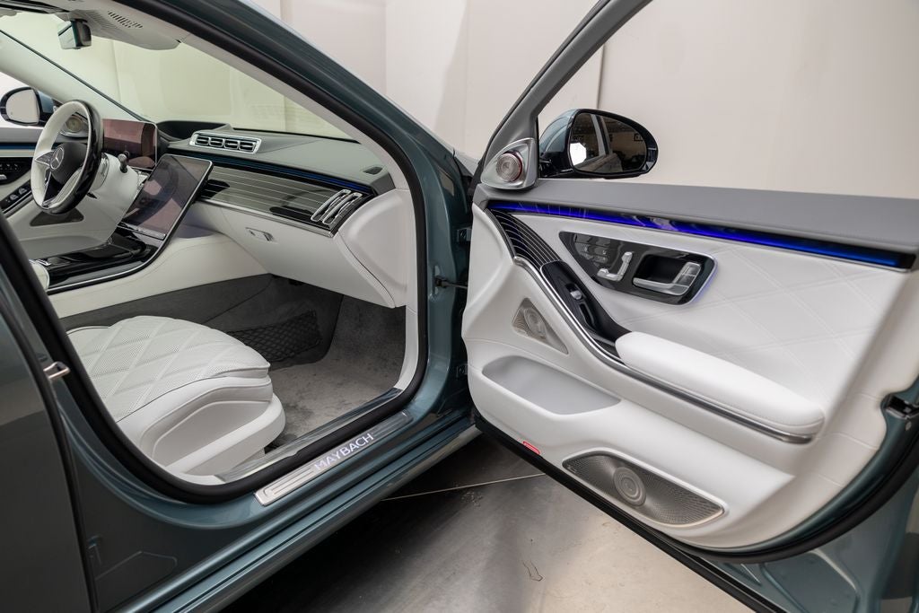2025 Mercedes-Benz S-Class Maybach S 680 4MATIC®