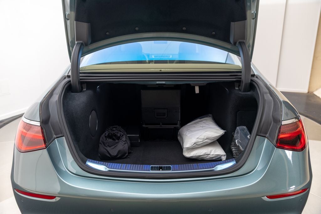 2025 Mercedes-Benz S-Class Maybach S 680 4MATIC®