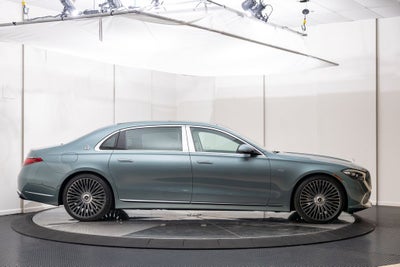 2025 Mercedes-Benz S-Class Maybach S 680 4MATIC®