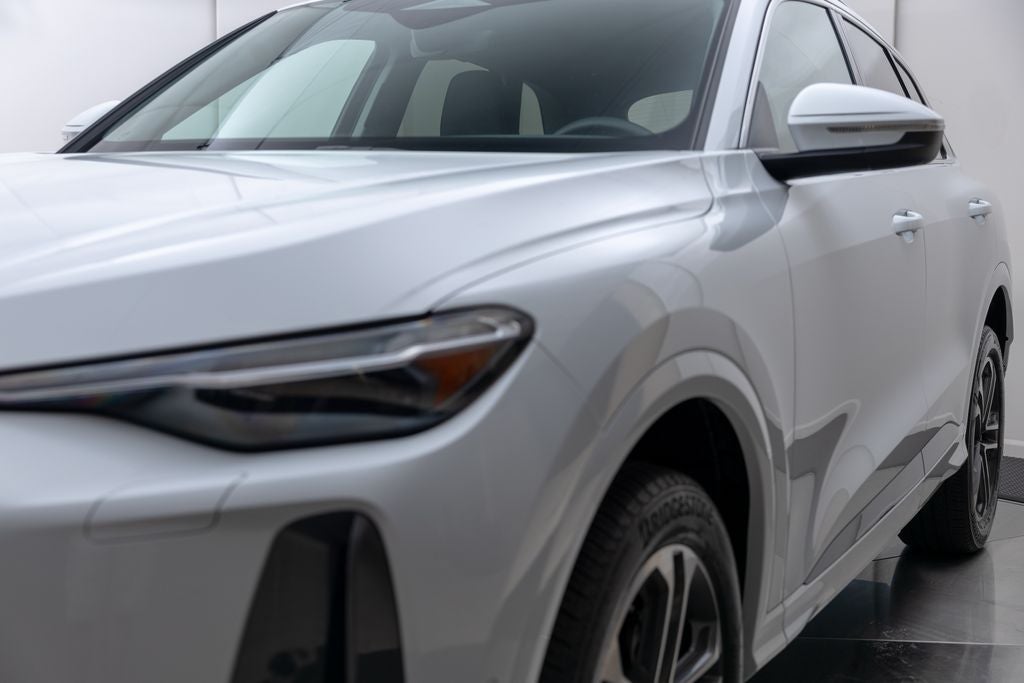 2025 Audi Q5 2.0T Premium Plus quattro