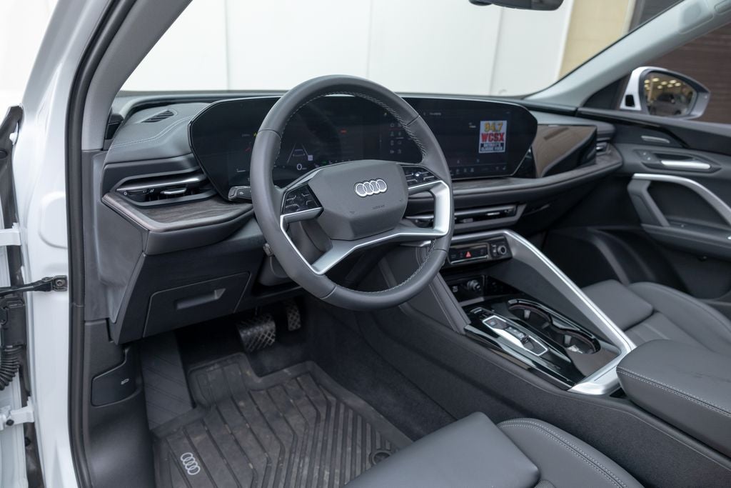 2025 Audi Q5 2.0T Premium Plus quattro