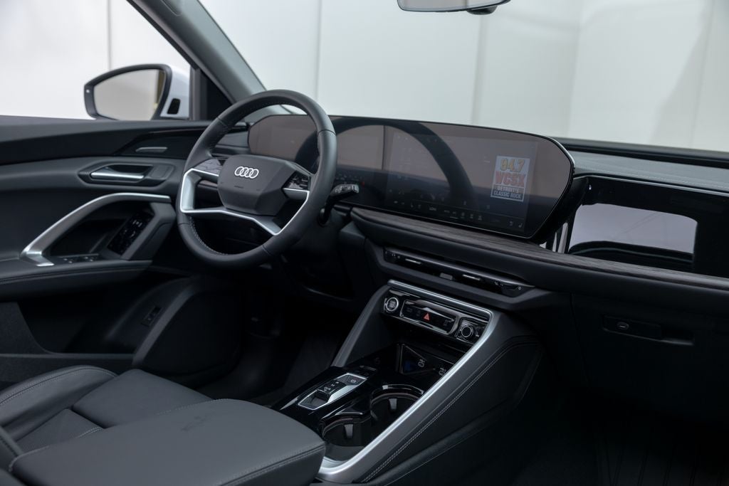 2025 Audi Q5 2.0T Premium Plus quattro