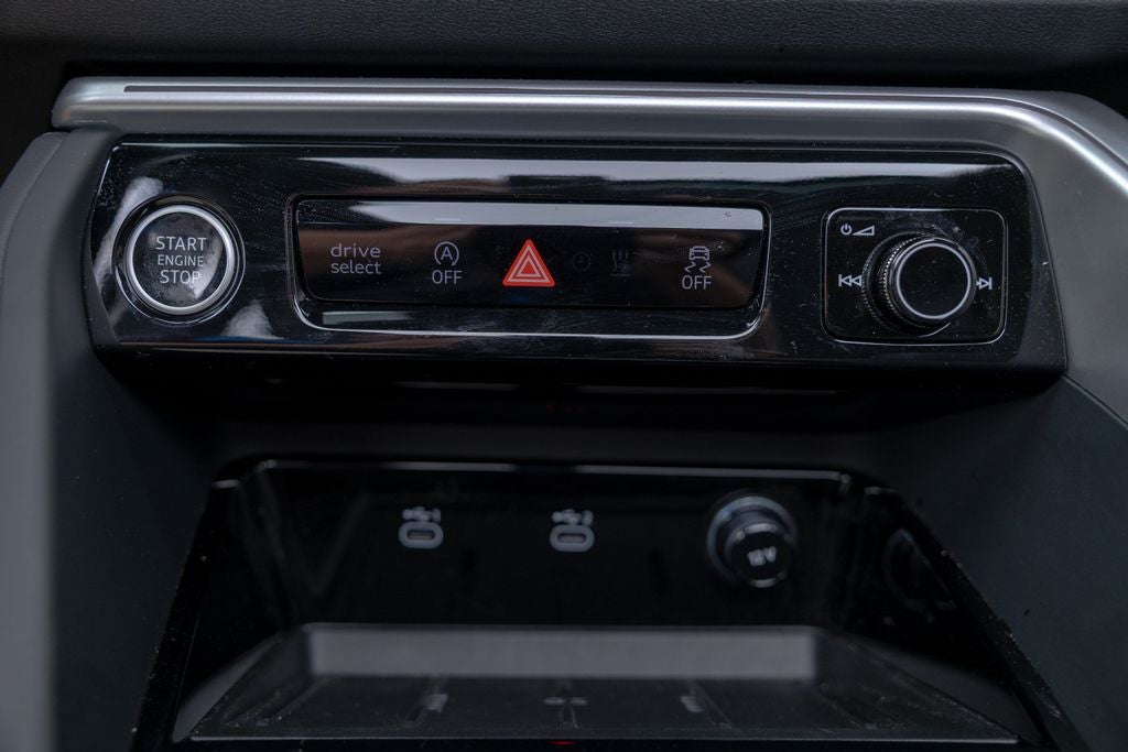 2025 Audi Q5 2.0T Premium Plus quattro