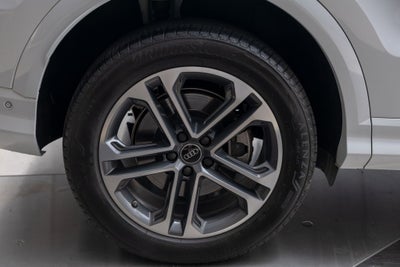 2025 Audi Q5 2.0T Premium Plus quattro