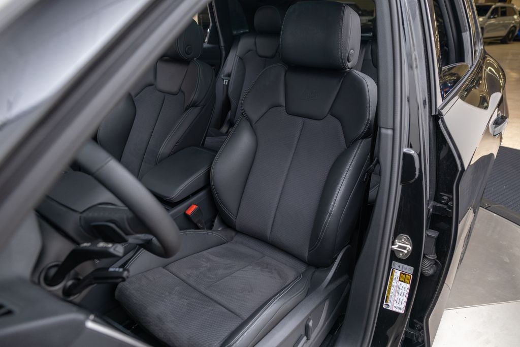 2025 Audi SQ5 Premium Plus quattro