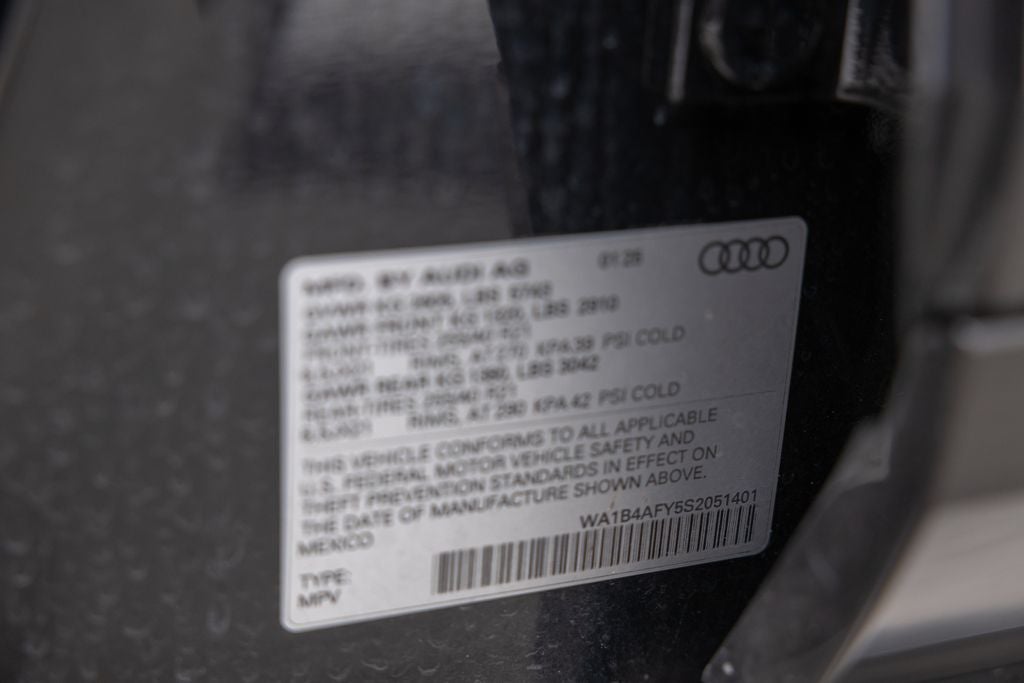 2025 Audi SQ5 Premium Plus quattro