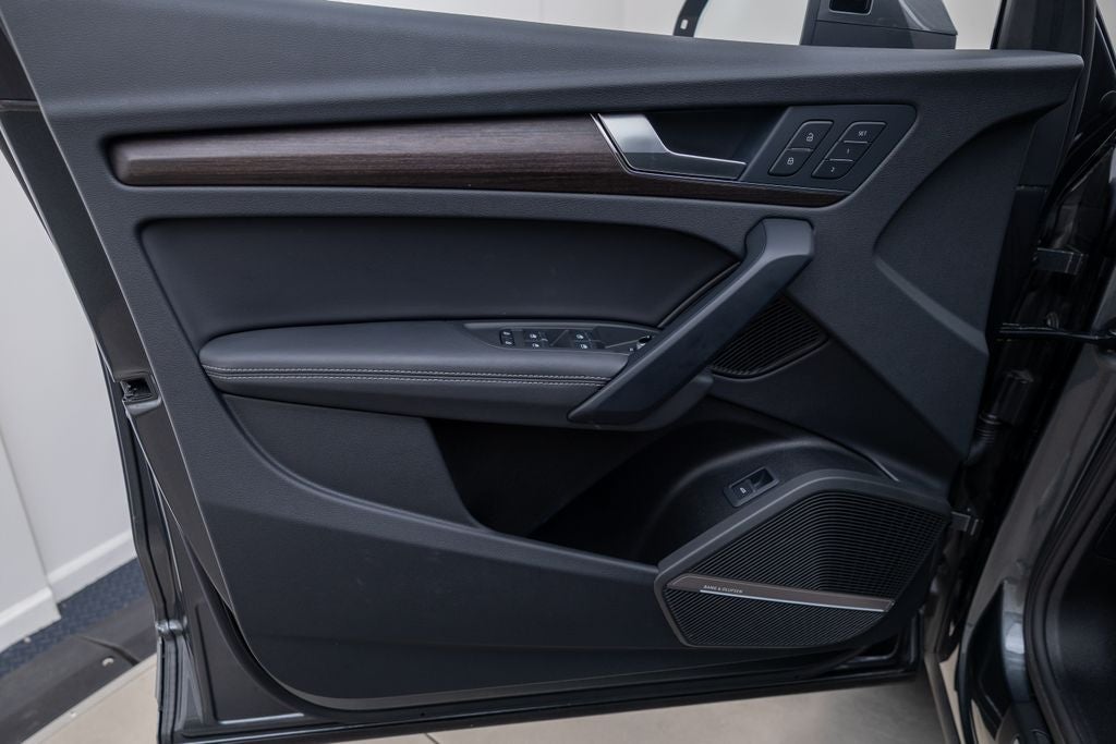 2025 Audi Q5 45 S line Premium Plus quattro