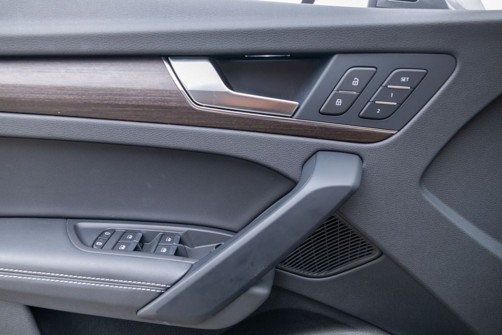 2025 Audi Q5 45 S line Premium Plus quattro