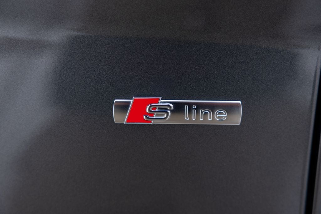 2025 Audi Q5 45 S line Premium Plus quattro