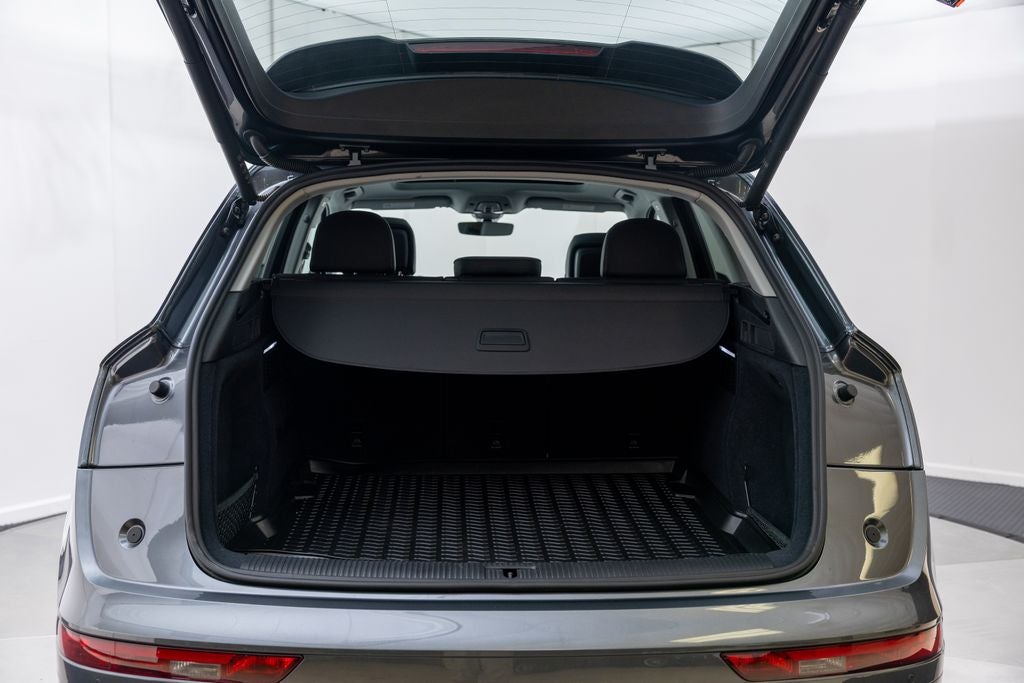 2025 Audi Q5 45 S line Premium Plus quattro