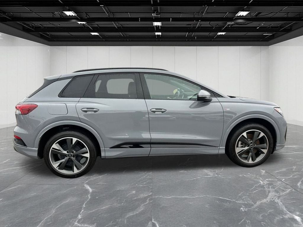 2024 Audi Q4 e-tron Premium quattro