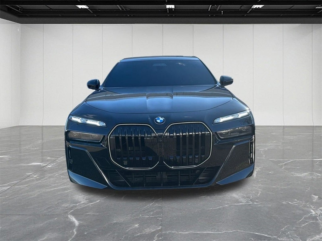2025 BMW 7 Series 760i xDrive