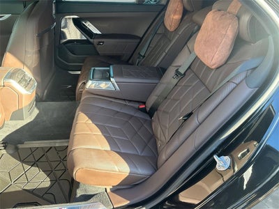 2025 BMW 7 Series 760i xDrive