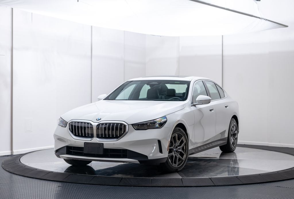 2026 BMW 5 Series 530i xDrive