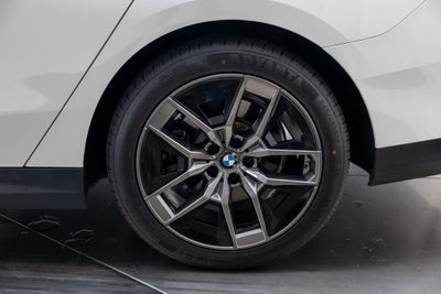 2026 BMW 5 Series 530i xDrive