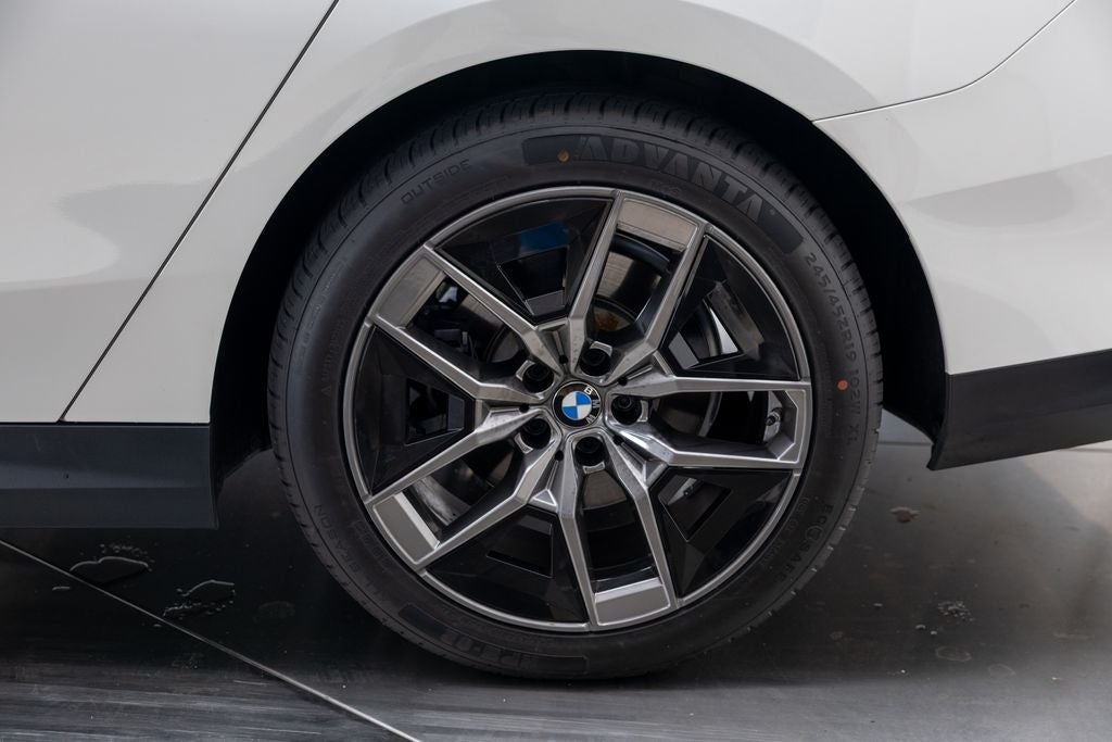 2026 BMW 5 Series 530i xDrive