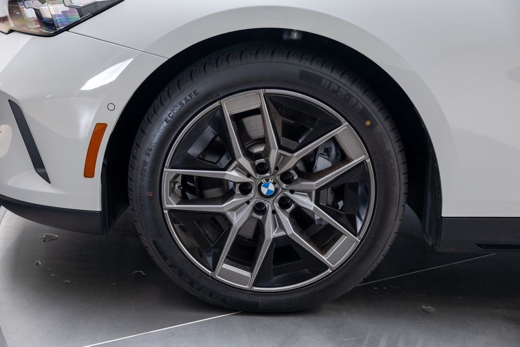 2026 BMW 5 Series 530i xDrive