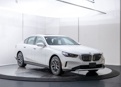 2026 BMW 5 Series 530i xDrive