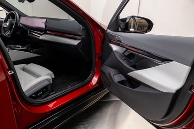 2024 BMW i5 M60